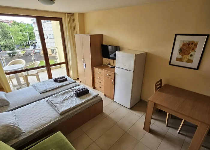 Vv Vigo Apartamento Nesebar