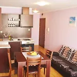 Vv Vigo Apartamento *