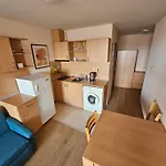 Vv Vigo Apartamento *