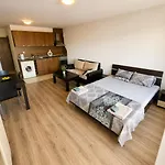 Vv Vigo Apartamento Nesebar